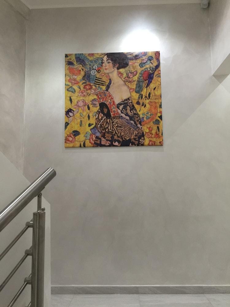Picaflor Art & Rooms Милан Экстерьер фото